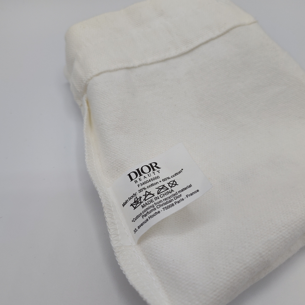Dior Beauty Ivory Canvas Drawstring Pouch | Gold Logo | 6.25x4.75 | Qty 8 NWOT - Picture 2 of 3